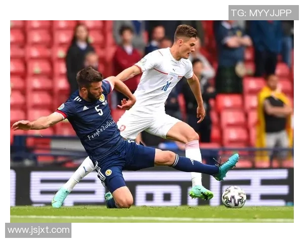 聚焦赛场激烈对决全面解析双方比分变化与胜负走势